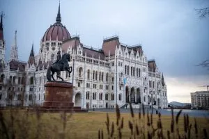 Mađarska razriješila dužnosti 25 šefova diplomatskih misija, među njima i ambasadora u BiH