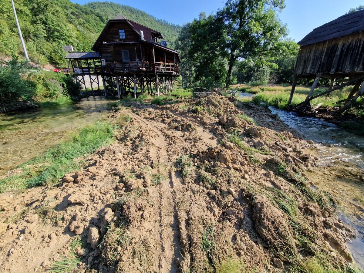 Mijenja li se tok rijeke Une?