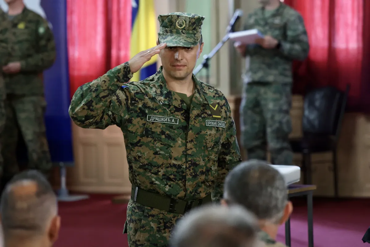 Hrvatska vraća vojni rok, BiH bez plana i vizije