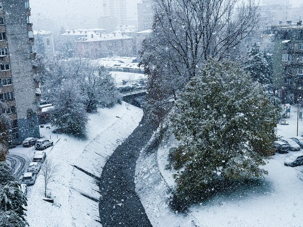 Nevrijeme u TK: Više od 22.000 kupaca bez struje, ekipe na terenu