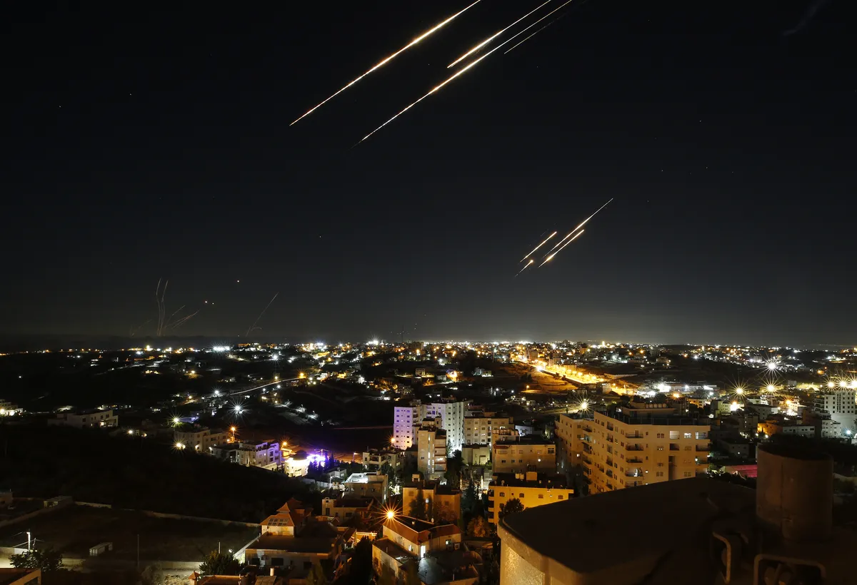 Reuters: Trump je nakon Netanyahuovog poziva odobrio napad na Iran