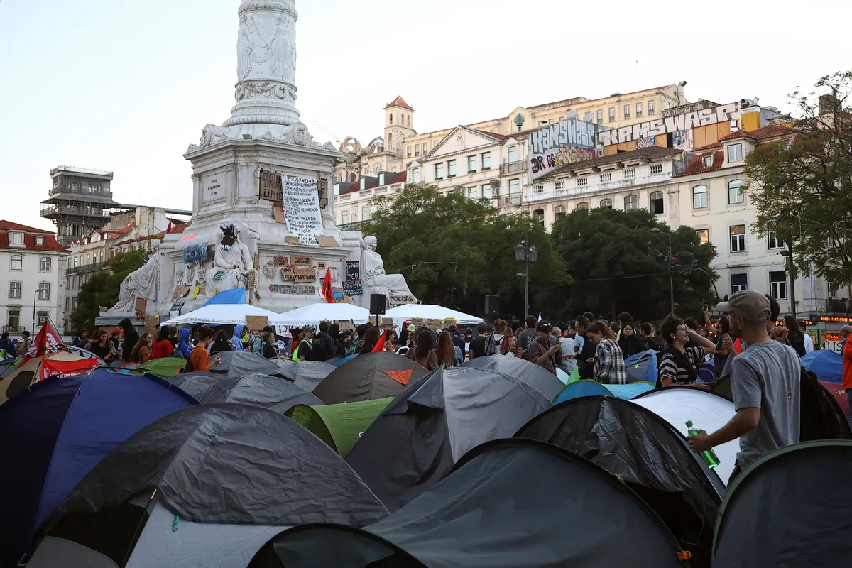Policija uklonila protestne kampove u Portugalu: Uhapšeno 55 osoba zbog stambene krize