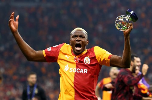 Soccer Football - UEFA Champions League - Galatasaray v Liverpool - Rams Park, Istanbul, Turkey - September 30, 2025 Galatasaray's Victor Osimhen celebrates after the match REUTERS/Murad Sezer