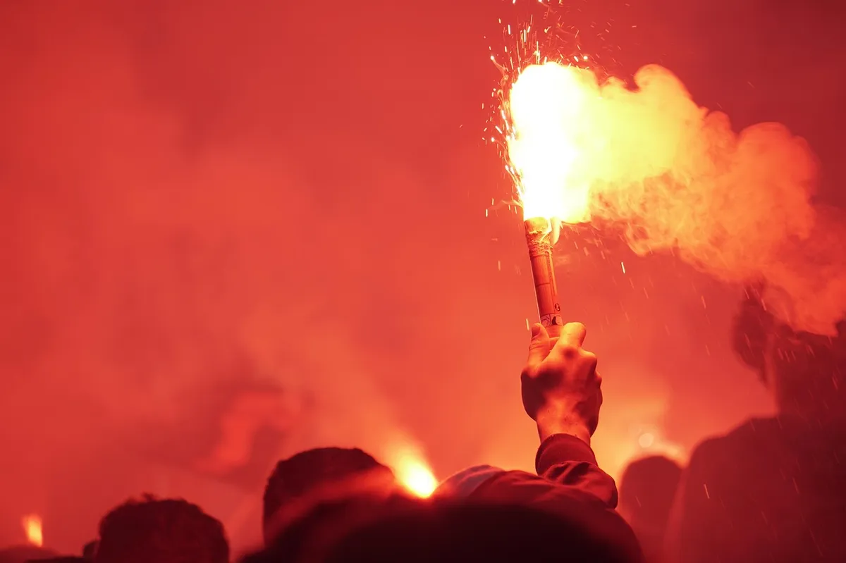 Novi haos na Zvezda – Vojvodina, žestok sukob pored stadiona (VIDEO)