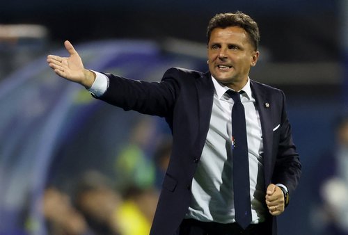 GNK Dinamo Zagreb v Fenerbahce - Stadion Maksimir, Zagreb, Croatia- September 24, 2025 GNK Dinamo Zagreb coach Mario Kovacevic reacts REUTERS/Antonio Bronic