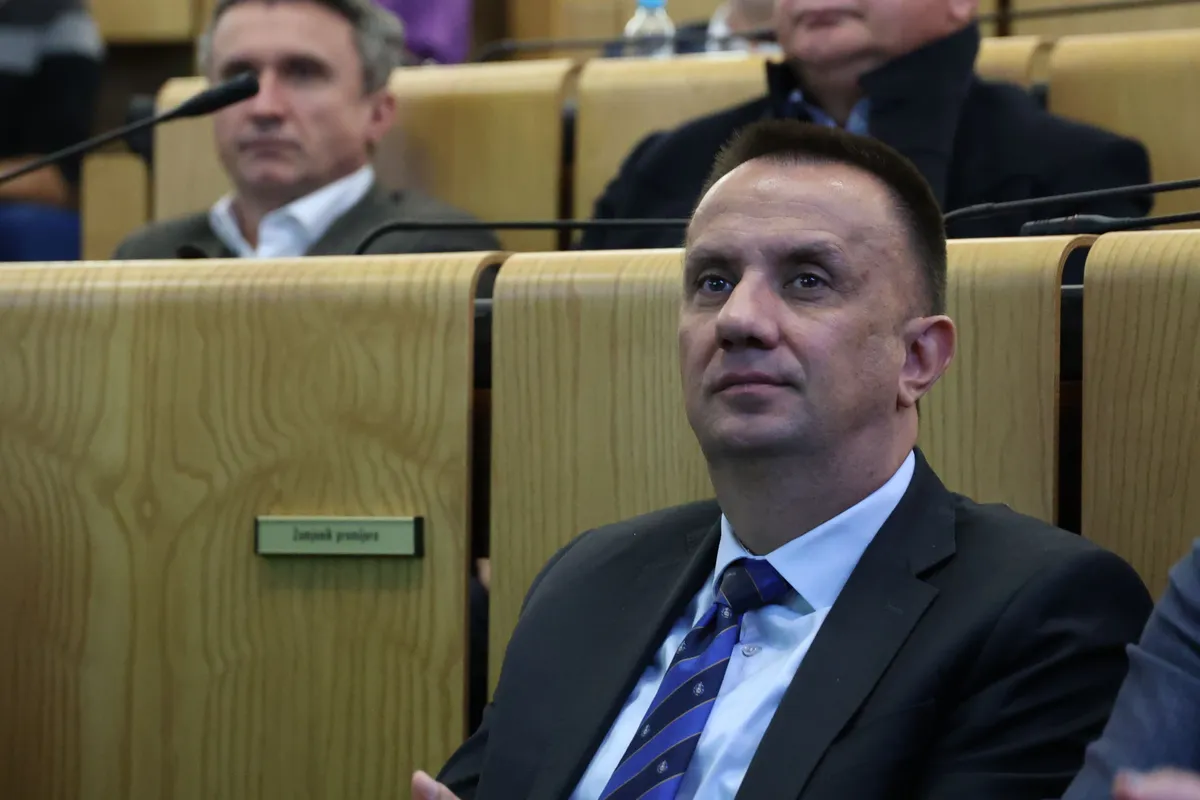 Lakić o obustavi proizvodnje u Koksari Lukavac: Problemi se talože 15 godina, tražimo investitore za nastavak rada