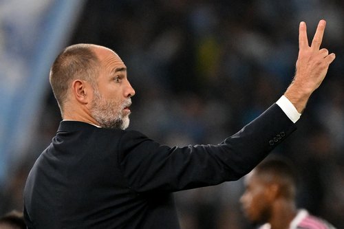 Soccer Football - Serie A - Lazio v Juventus - Stadio Olimpico, Rome, IJuventus coach Igor Tudor reacts REUTERS/Alberto Lingria
