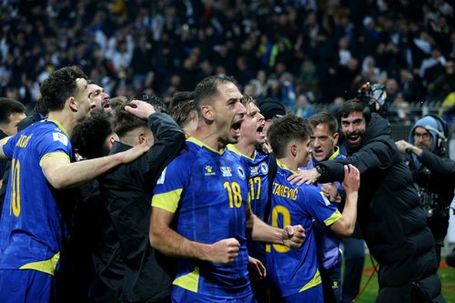 Soccer Football - FIFA World Cup - UEFA Qualifiers - Group H - Bosnia and Herzegovina v Romania - Stadion Bilino Polje, Zenica, Bosnia and Herzegovina - November 15, 2025 Bosnia and Herzegovina's Esmir Bajraktarevic celebrates scoring their second goal wi