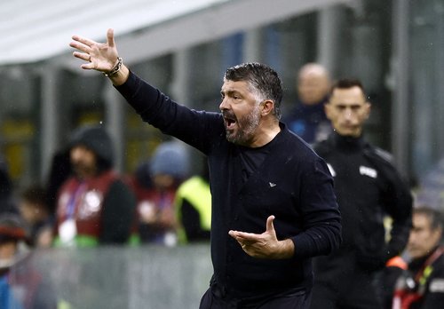Soccer Football - World Cup - UEFA Qualifiers - Group I - Italy v Norway - San Siro, Milan, Italy - November 16, 2025 Italy coach Gennaro Gattuso reacts REUTERS/Alessandro Garofalo