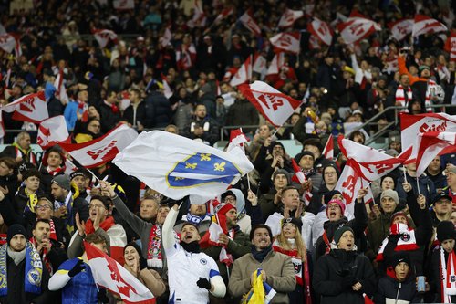 Soccer Football - FIFA World Cup - UEFA Qualifiers - Group H - Austria v Bosnia and Herzegovina - Ernst-Happel-Stadion, Vienna, Austria - November 18, 2025 Austria and Bosnia and Herzegovina fans react in the stands before the match REUTERS/Lisa Leutner