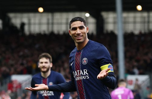 Soccer Football - Ligue 1 - Brest v Paris St Germain - Stade Francis-Le Ble, Brest, France - October 25, 2025 Paris St Germain's Achraf Hakimi celebrates scoring their second goal REUTERS/Stephane Mahe