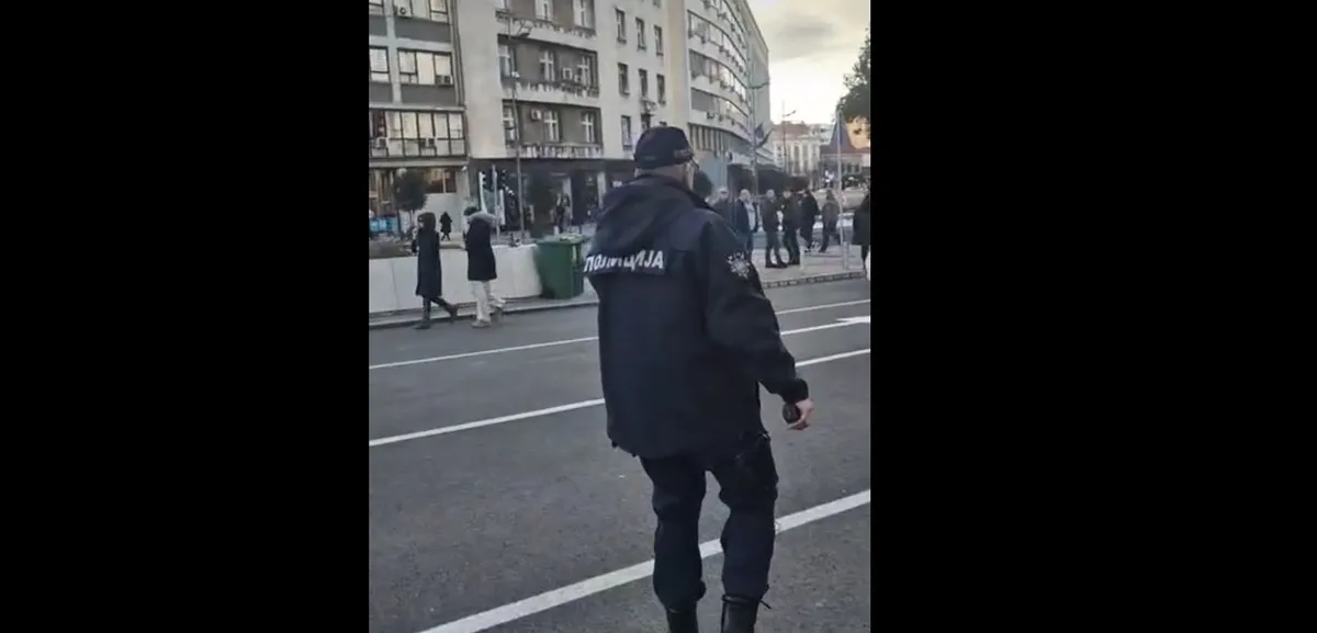 N1 crew assaulted in Belgrade by regime supporter