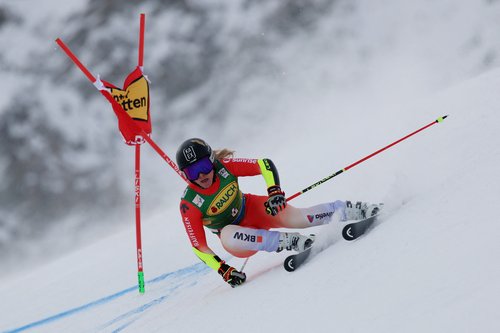 Alpine Skiing - FIS Alpine Ski World Cup - Women's Giant Slalom - Soelden, Austria - October 25, 2025 Switzerland's Lara Gut-Behrami in action during the first run REUTERS/Leonhard Foeger