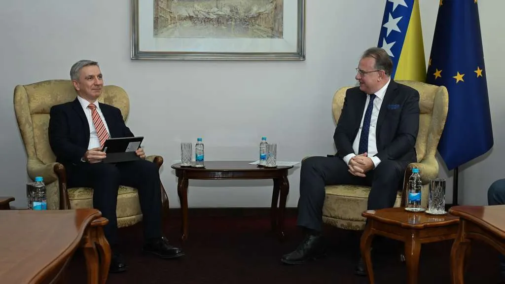 FBiH PM discusses economic outlook and Reform Agenda with visiting IMF mission head