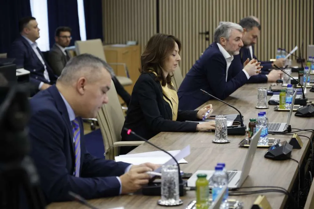 Vijeće ministara nije odobrilo uvođenje carina na čelik u BiH, HDZ glasao protiv