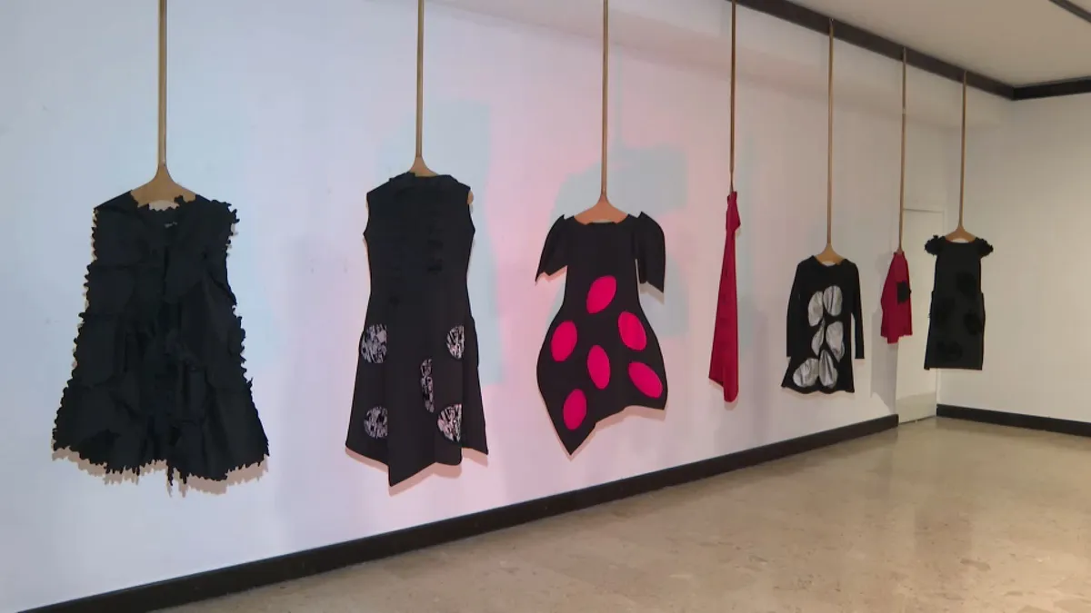 Moda kao stav i skulptura: U Collegium Artisticumu u a Sarajevu otvorena izložba dizajnerice Ljiljane Majkić