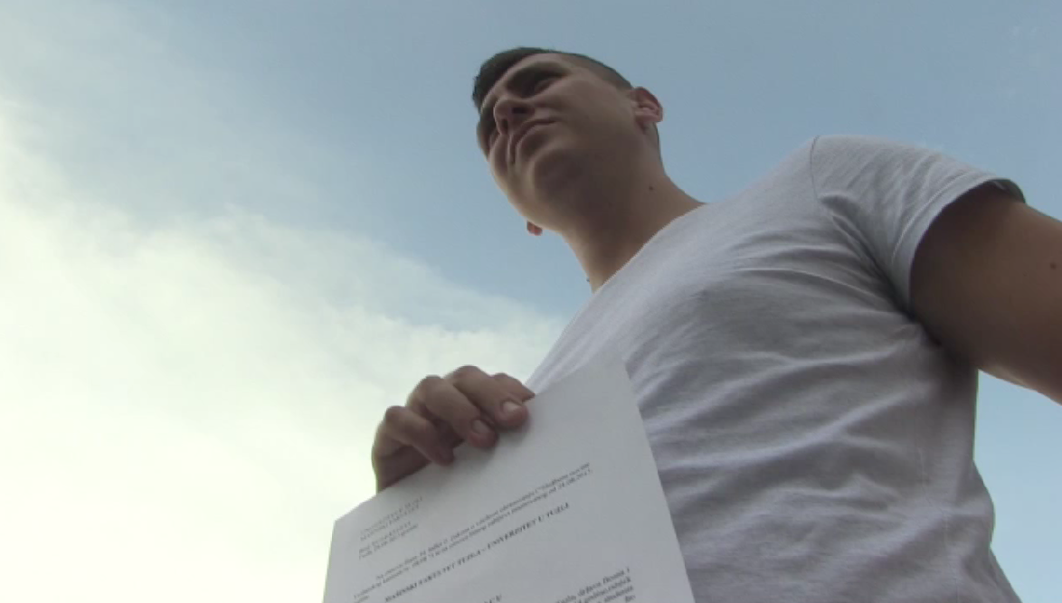 Upoznajte Nedžada Ribića, studenta koji je prvi rekao DOSTA