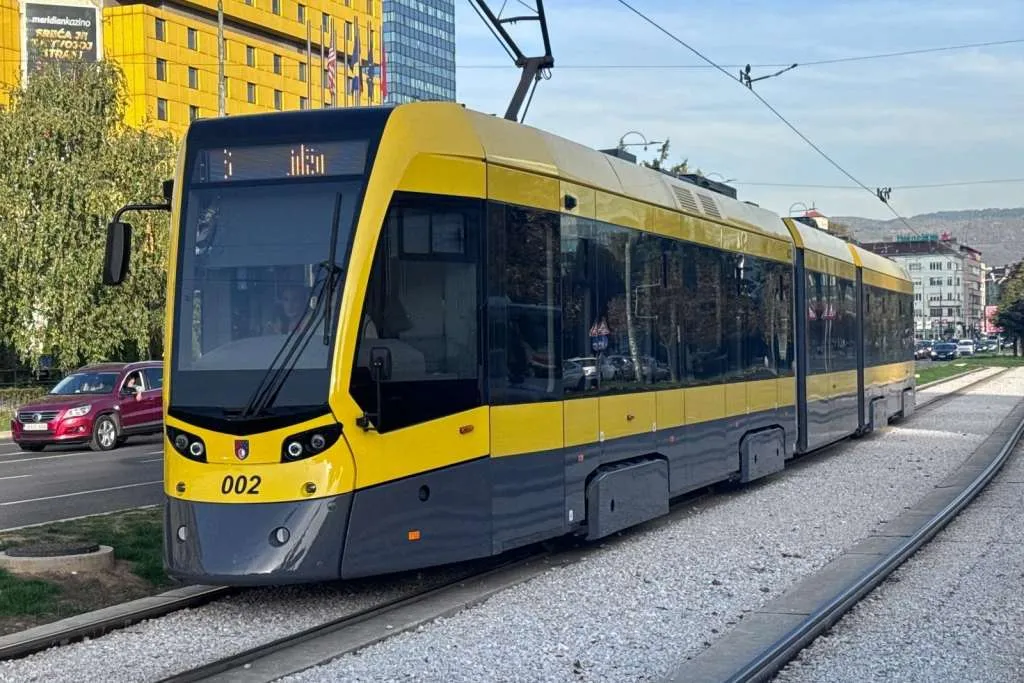 Tramvaji ponovo saobraćaju do Ilidže: Nakon višemjesečne obustave zbog radova, u funkciji nova okretaljka