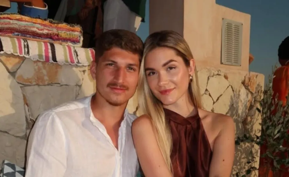Vitaly Janelt I Supruga Ines Postali Roditelji K erka Dobila Ime 