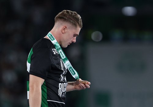Soccer Football - Primeira Liga - Sporting CP v Vitoria S.C. - Estadio Jose Alvalade, Lisbon, Portugal - May 17, 2025 Sporting CP's Viktor Gyokeres celebrates scoring their second goal REUTERS/Rodrigo Antunes TPX IMAGES OF THE DAY
