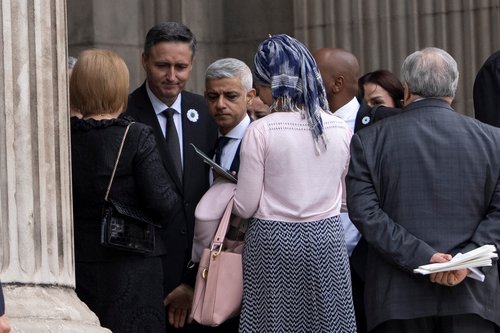 2025-06-17T122554Z_2101585737_RC2B4FA9AJZ7_RTRMADP_3_BOSNIA-WARCRIMES-ANNIVERSARY-LONDON