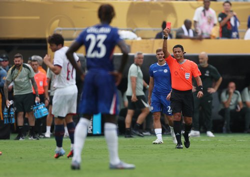 2025-07-13T210626Z_1698140598_UP1EL7D1MMO90_RTRMADP_3_SOCCER-CLUB-CHE-PSG