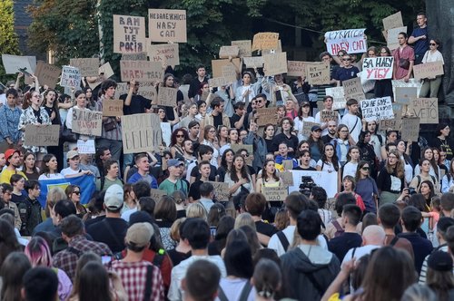 2025-07-23T063003Z_1417032873_RC2URFAK1JI4_RTRMADP_3_UKRAINE-CRISIS-CORRUPTION