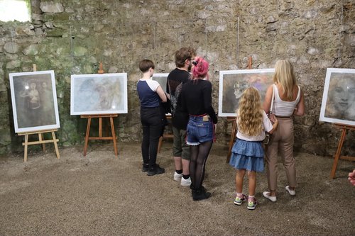 izložba Tišina krune dr Adis Elias Fejzić (1).JPG