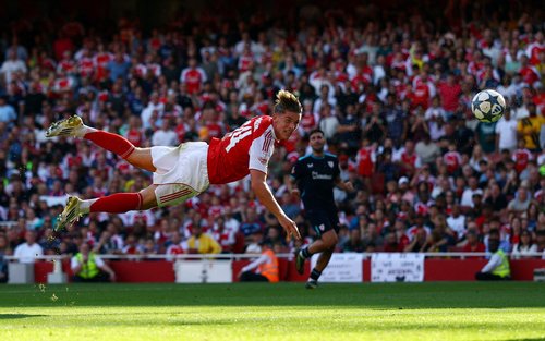 2025-08-09T180817Z_922151871_UP1EL891CLVTJ_RTRMADP_3_SOCCER-FRIENDLY-ARS-ATH