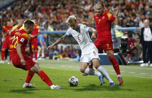 Soccer Football - World Cup - UEFA Qualifiers - Group L - Montenegro v Czech Republic