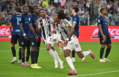 Soccer Football - Serie A - Juventus v Inter Milan - Allianz Stadium, Turin, Italy - September 13, 2025 Juventus' Khephren Thuram celebrates scoring their third goal REUTERS/Alberto Lingria