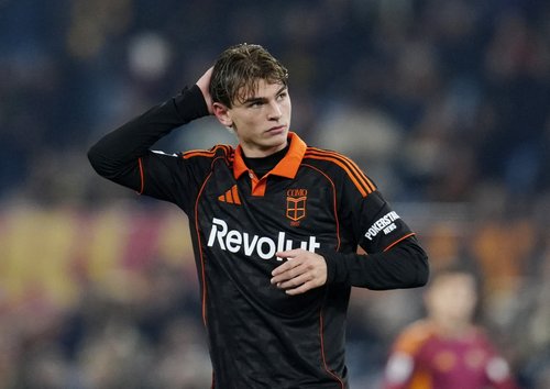 Soccer Football - Serie A - AS Roma v Como - Stadio Olimpico, Rome, Italy - December 15, 2025 Como's Nico Paz reacts REUTERS/Matteo Ciambelli