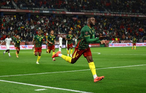 Soccer Football - CAF Africa Cup of Nations - Morocco 2025 - Round of 16 - South Africa v Cameroon - Al Medina Stadium, Rabat, Morocco - January 4, 2026 Cameroon's Junior Tchamadeu celebrates scoring their first goal REUTERS/Siphiwe Sibeko TPX IMAGES