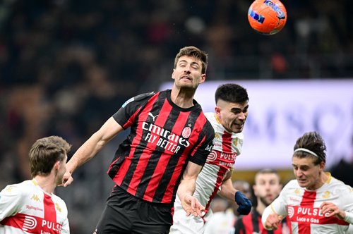 Soccer Football - Serie A - AC Milan v Genoa - San Siro, Milan, Italy - January 8, 2026 AC Milan's Matteo Gabbia in action before Christian Pulisic scores a goal that was later disallowed REUTERS/Daniele Mascolo