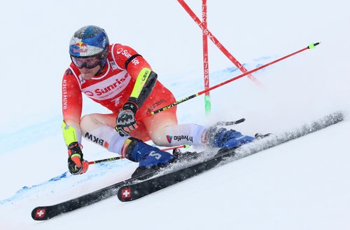 Alpine Skiing - FIS Alpine Ski World Cup - Men's Giant Slalom - Adelboden, Switzerland - January 10, 2026 Switzerland's Marco Odermatt in action during the first run REUTERS/Christian Hartmann