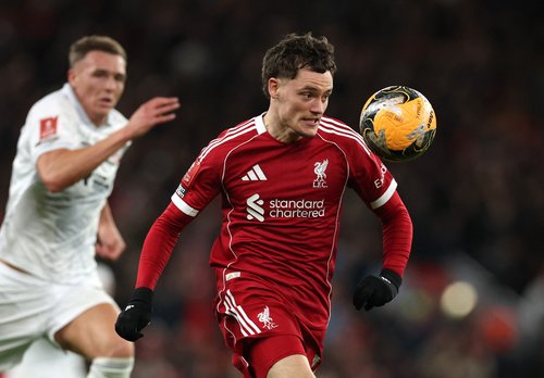 2026-01-12T214848Z_1299009952_UP1EM1C1OLATA_RTRMADP_3_SOCCER-ENGLAND-LIV-BAR