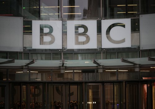 BBC logo outside the BBC Broadcasting House, after U.S. President Donald Trump sued the BBC for up to $10 billion in damages over edited clips of a speech, in London, Britain, December 16, 2025. REUTERS/Isabel Infantes