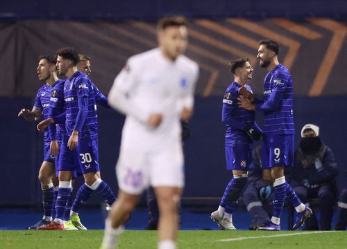 Soccer Football - UEFA Europa League - Dinamo Zagreb v FCSB - Maksimir Stadium, Zagreb, Croatia - January 22, 2026 Dinamo Zagreb's Dion Drena Beljo celebrates scoring their third goal with teammates REUTERS/Antonio Bronic