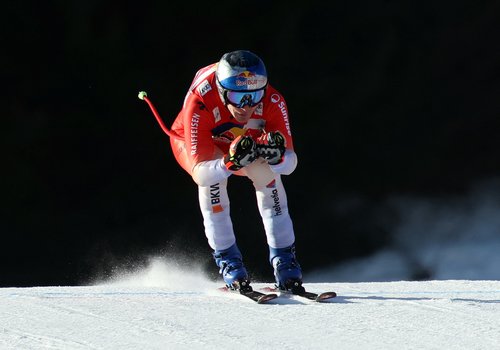 Alpine Skiing - FIS Alpine Ski World Cup - Men's Downhill Training - Kitzbuehel, Austria - January 20, 2026 Switzerland's Marco Odermatt in action during training REUTERS/Leonhard Foeger