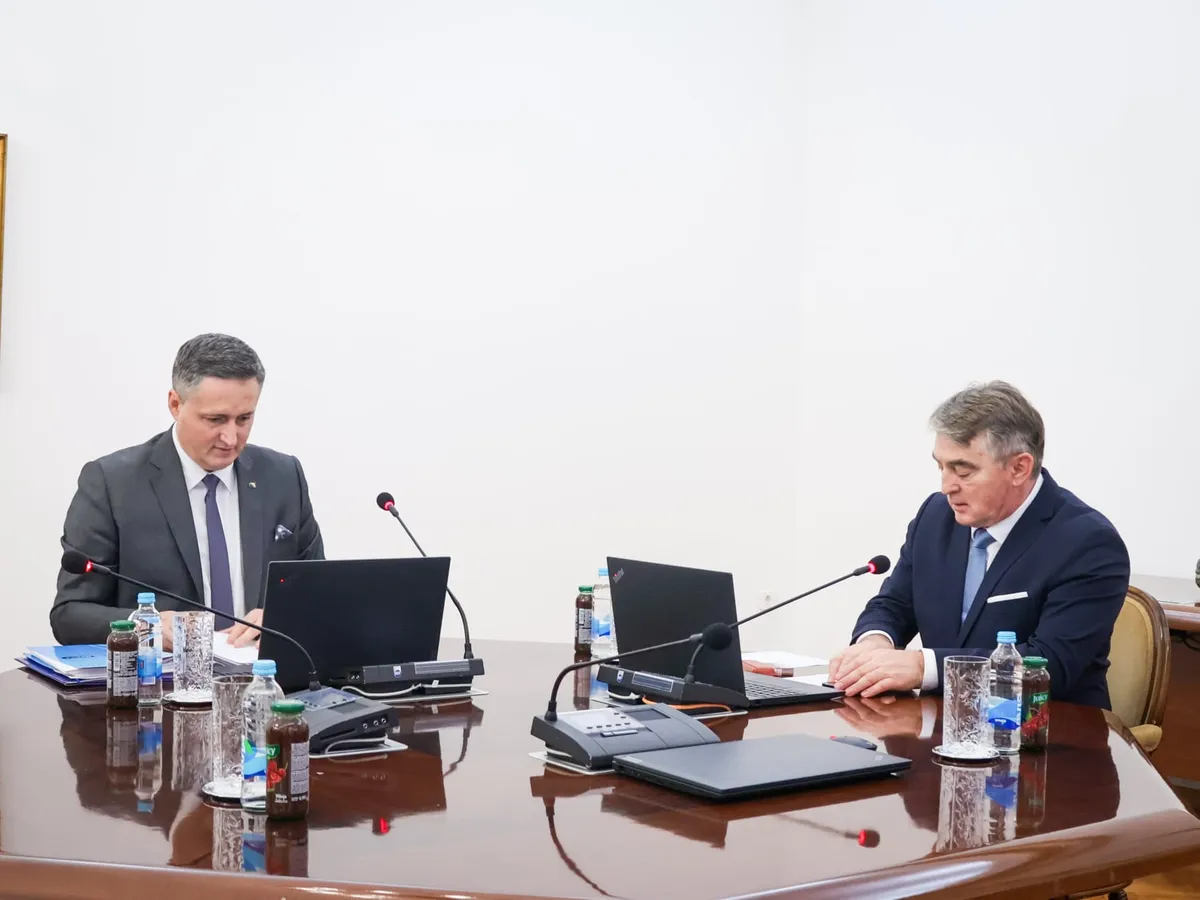 Presidency of Bosnia and Herzegovina demands urgent action to save BHRT