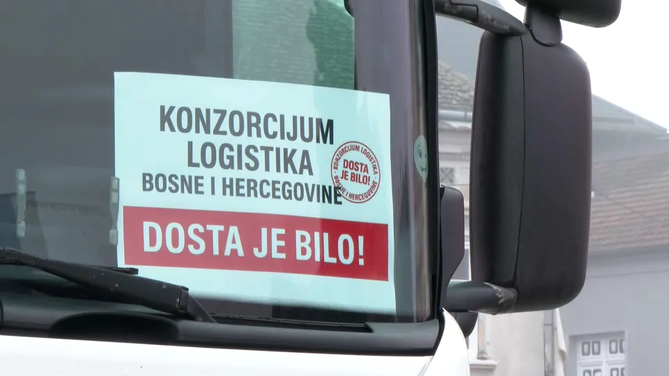 Bosnia’s Foreign Trade Chamber urges end to border blockades amid new EU visa strategy