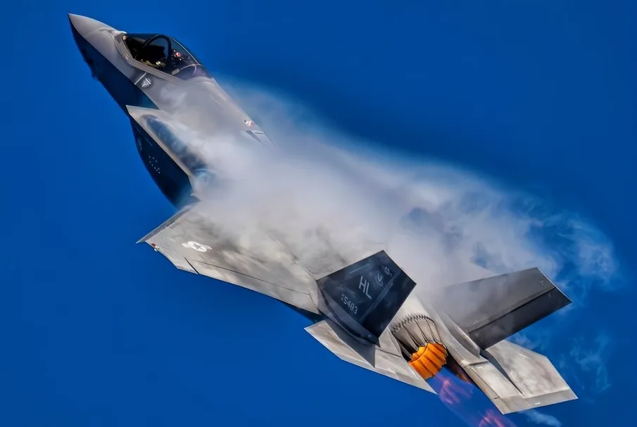 Procurio pakleni plan: Kako Amerika pokušava u rat uvući najmnogoljudniju muslimansku naciju na svijetu