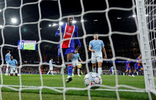 2026-10-14T200815Z_1126657038_UP1EMAE1JJPQZ_RTRMADP_3_SOCCER-CHAMPIONS-MCI-PSG