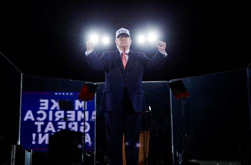 US President Donald Trump gestures during a campaign rally at Pitt-Greenville Airport in Greenville, North Carolina, US, October 20, 2026. REUTERS/Evan Vucci TPX IMAGES OF THE DAY