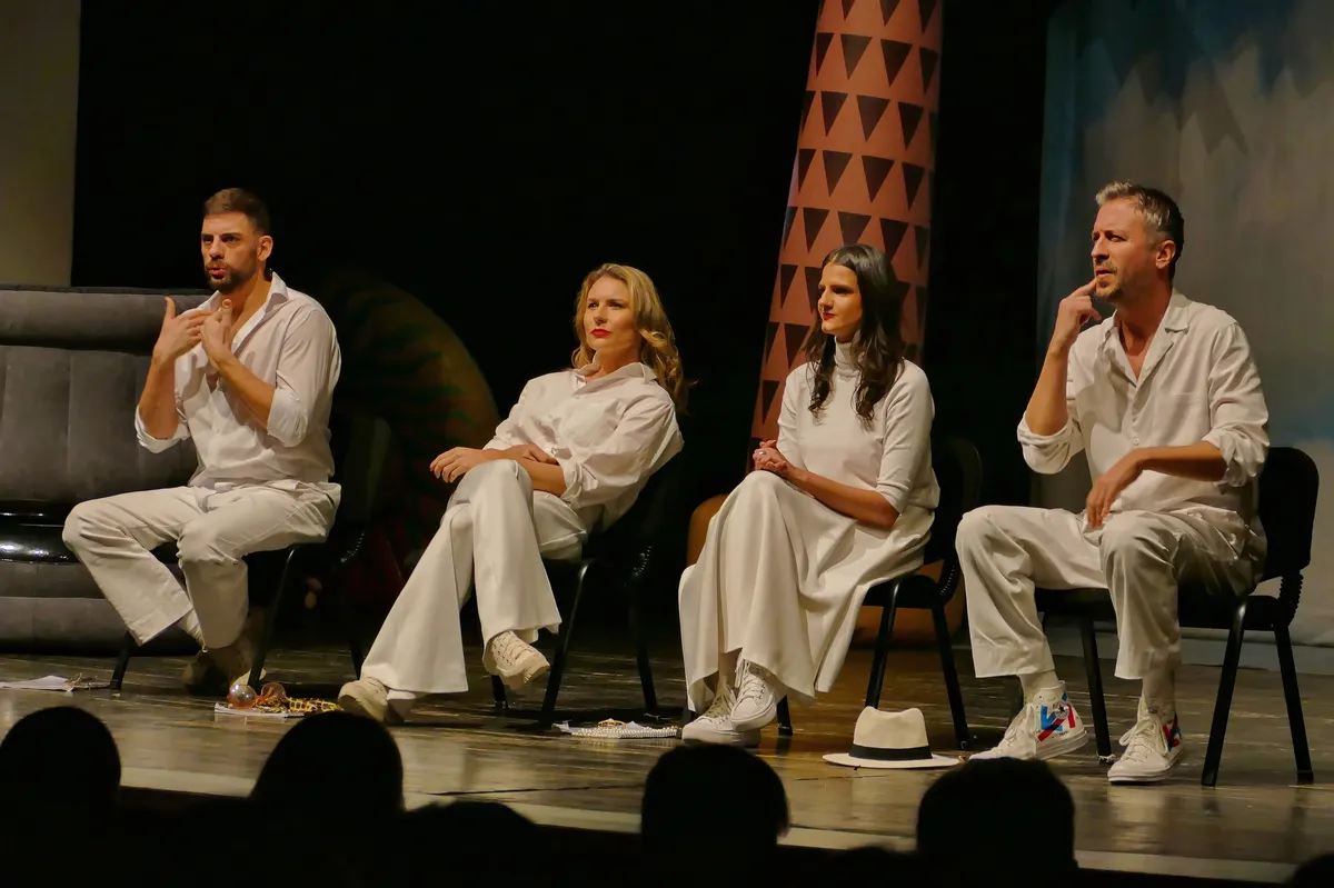 Hit-predstava "Bilo jednom na Brijunima" oduševila publiku na 2. Art Comedy Festu