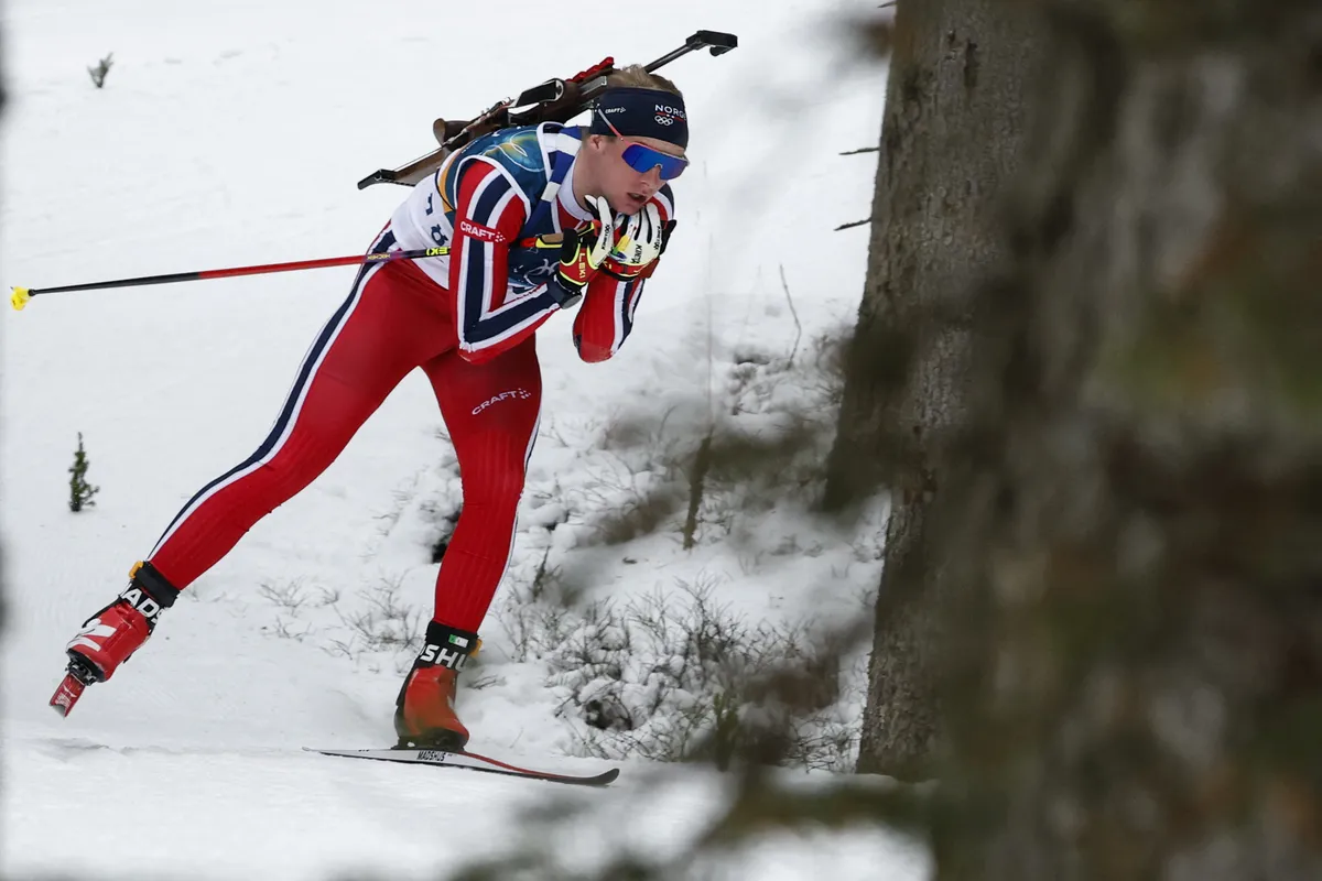 Norvežanin bez greške do zlata u biatlonu na 20 kilometara