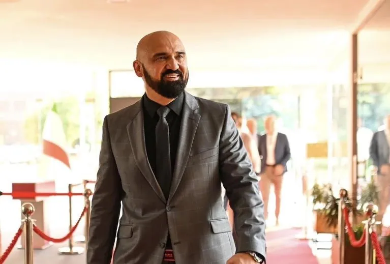 Isak za N1 nakon pretresa: “Nemam oraha u džepu. Ako je cilj da me prepadnu – samo se Boga bojim”