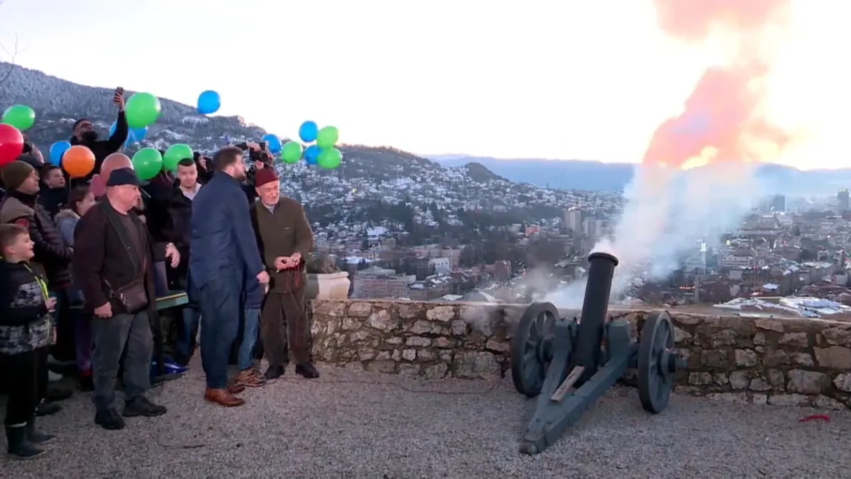 Ramadan begins in BiH with cannon blast from Sarajevo’s Yellow Fortress