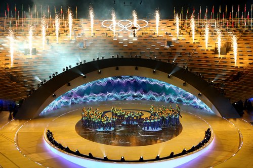 Milano Cortina 2026 Olympics - Ceremonies - Closing Ceremony - Verona Olympic Arena, Verona, Italy - February 22, 2026. Volunteers during the closing ceremony REUTERS/Claudia Greco