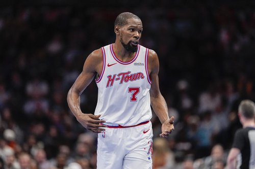 Feb 19, 2026; Charlotte, North Carolina, USA; Houston Rockets forward Kevin Durant (7) during the second quarter against the Charlotte Hornets at Spectrum Center. Mandatory Credit: Jim Dedmon-Imagn Images